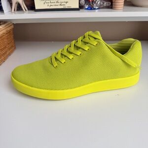 Atoms Model 000 Neon Sneaker